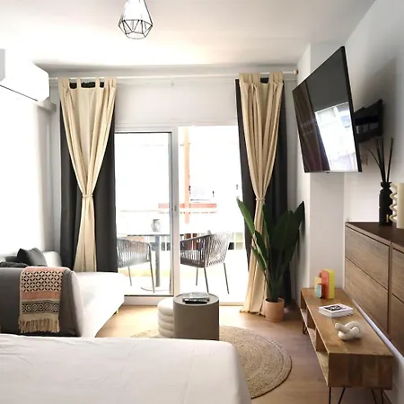 アパート Apolo マルベーリャ